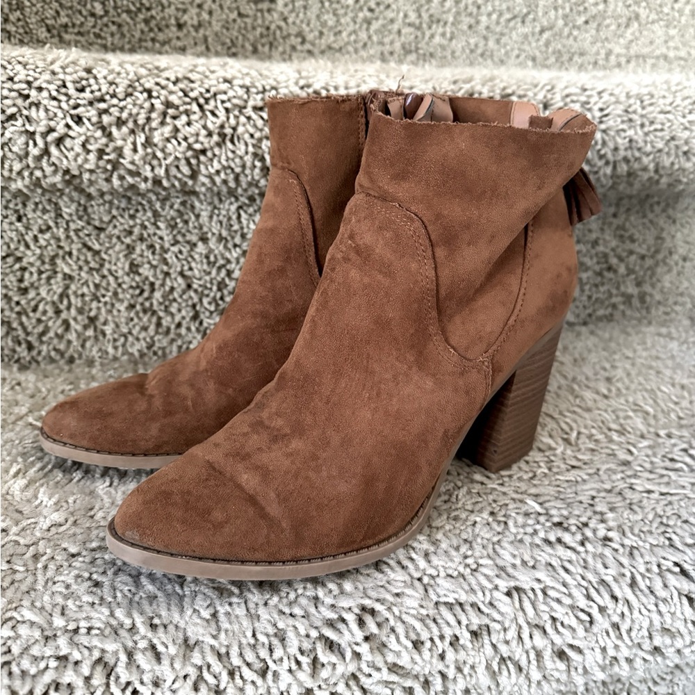 Women’s Booties
